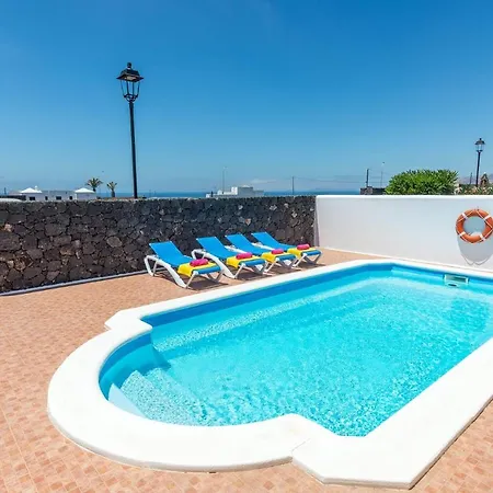 Cancela By Willa Puerto del Carmen (Lanzarote)